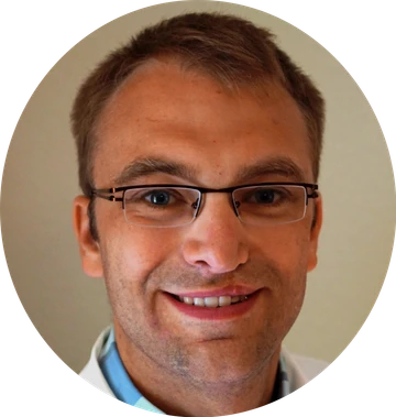 Porträt Priv.-Doz. Dr. Julian Schmoeckel, MSc